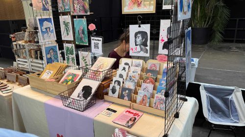 Nachtyard im RheinriffKreativer Nachtmarkt 